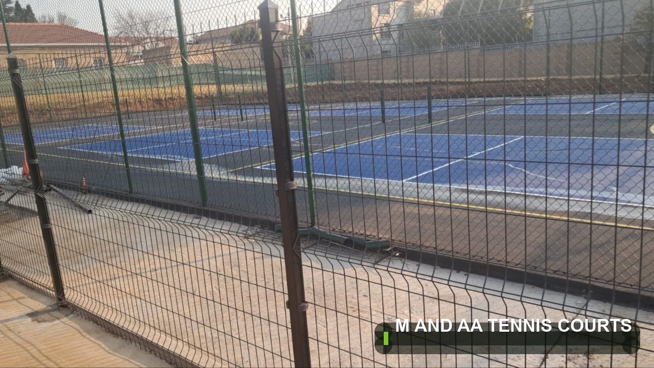 Court Fencing built by M and AA Tennis Courts in South Africa — project 03